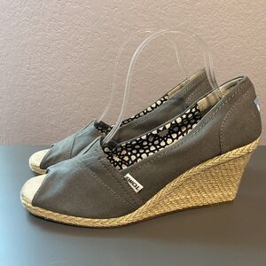 TOMS Women's Size 10 Gray Classic Canvas Peep Toe Wedge Espadrille Shoes